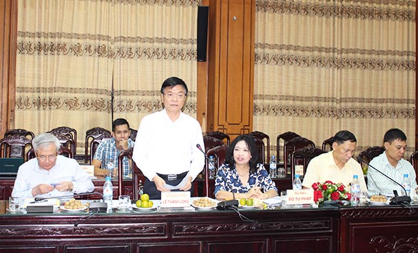 Minister Le Thanh Long paid a working visit to Thai Binh Department of Justice
