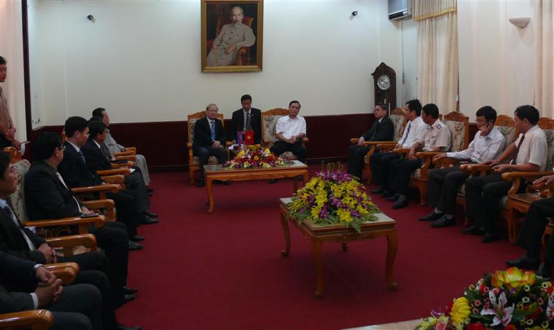 Đoàn Bộ Tư pháp Vương quốc Cam-pu-chia thăm và làm việc tại Ninh Bình