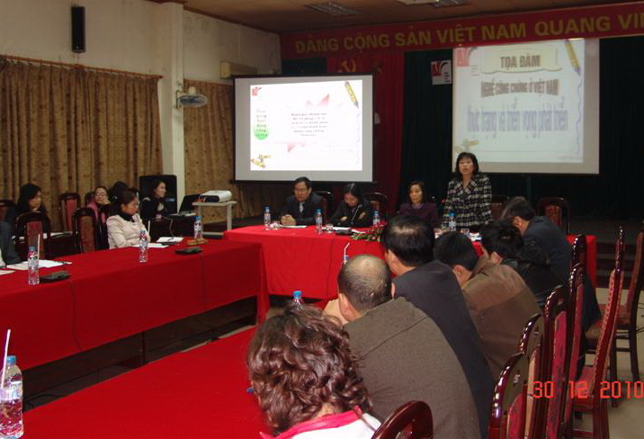 Tọa đàm Nghề công chứng ở Việt Nam - Thực trạng và triển vọng phát triển