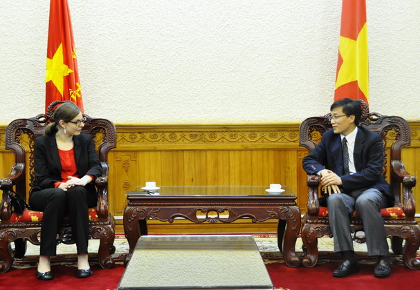 Thứ trưởng Nguyễn Khánh Ngọc tiếp đại diện Viện KAS