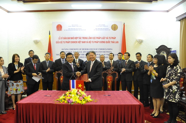 Việt Nam – Thái Lan: Cam kết hợp tác và hỗ trợ nhau trong lĩnh vực pháp luật và tư pháp