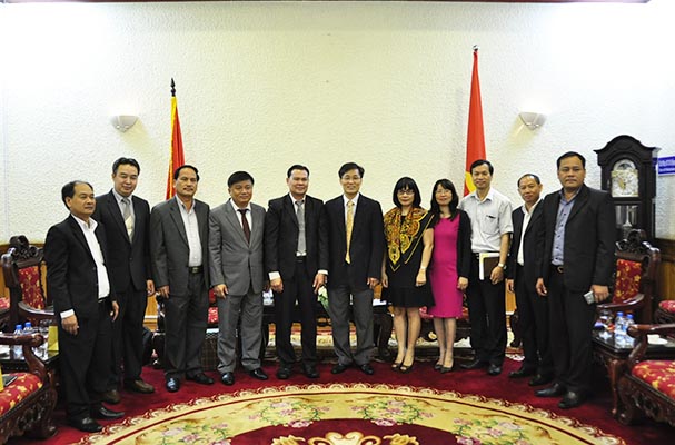 Thứ trưởng Nguyễn Khánh Ngọc tiếp xã giao Đoàn cán bộ Bộ Tư pháp Lào 