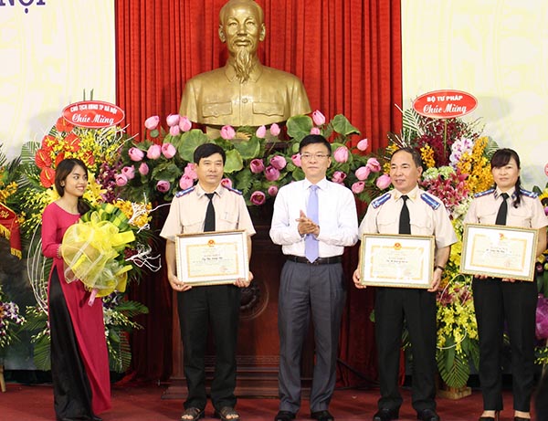 Bộ trưởng Lê Thành Long dự Lễ kỷ niệm 70 năm Ngày truyền thống THADS thành phố Hà Nội