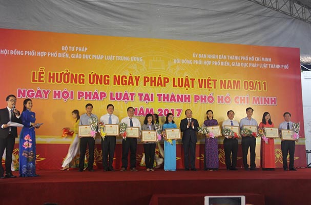 TP.HCM: Nhiều mô hình mới, cách làm hay, sáng tạo hưởng ứng Ngày Pháp luật Việt Nam