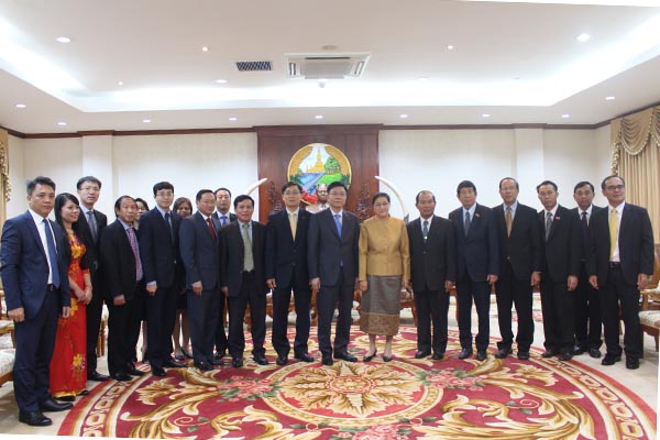 Bộ trưởng Lê Thành Long kết thúc tốt đẹp chuyến thăm và làm việc tại Lào