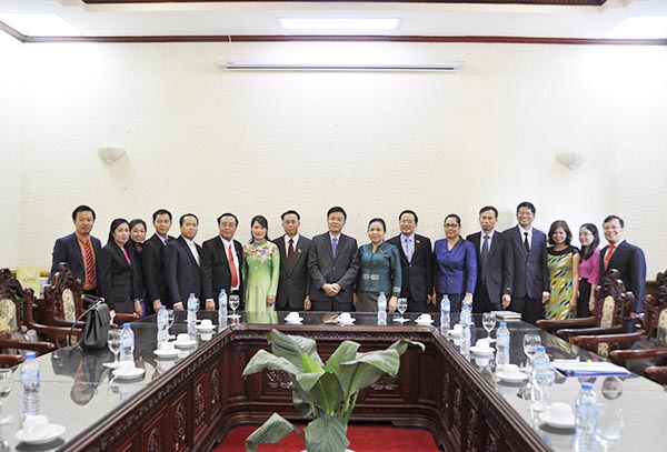 Việt Nam – Lào: Trao đổi kinh nghiệm về hoạt động giám sát của Quốc hội