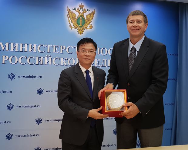 Tiếp tục đẩy mạnh hợp tác pháp luật và tư pháp Việt Nam - Liên bang Nga