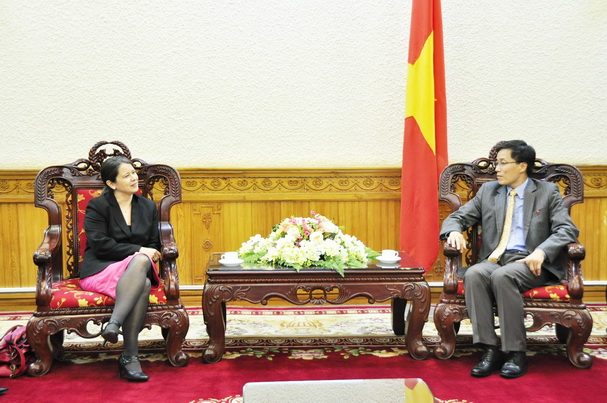 Thứ trưởng Nguyễn Khánh Ngọc tiếp Trưởng đại diện viện KAS tại Việt Nam 