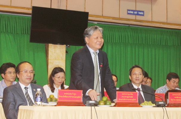 Bộ trưởng Hà Hùng Cường gặp mặt Đoàn công tác Bộ Tư pháp Lào tại Quảng Bình