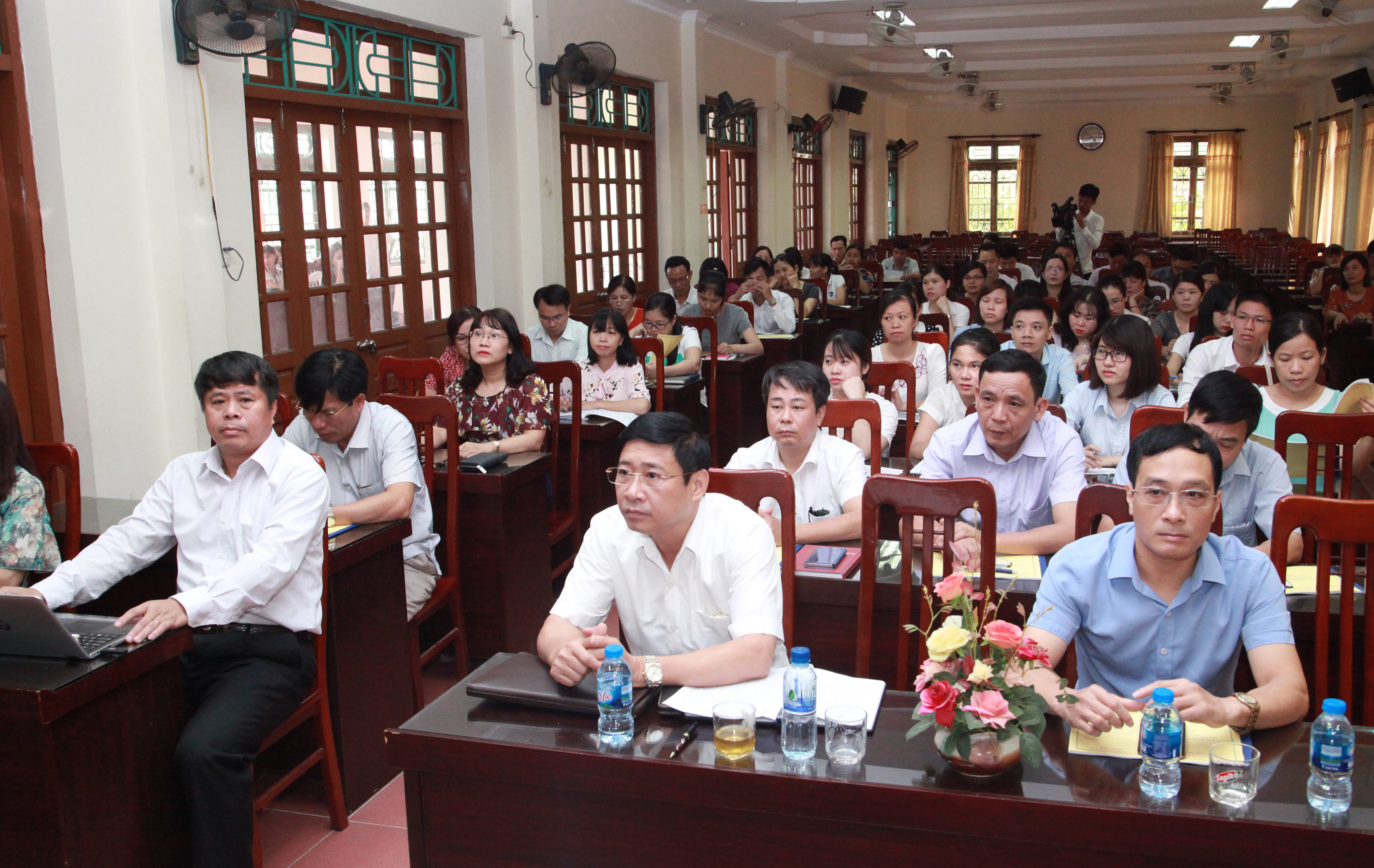 SỞ TƯ PHÁP TỈNH NINH BÌNH TỔ CHỨC LỚP BỒI DƯỠNG TĂNG CƯỜNG NĂNG LỰC CHO CƠ QUAN, TỔ CHỨC, CÁ NHÂN THỰC HIỆN CÔNG TÁC HỖ TRỢ PHÁP LÝ CHO DOANH NGHIỆP