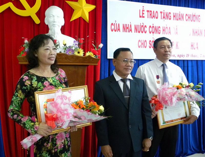 Tư pháp Khánh Hòa: Đón nhận Huân Chương lao động Hạng Ba của Chủ tịch nước CHDCND Lào