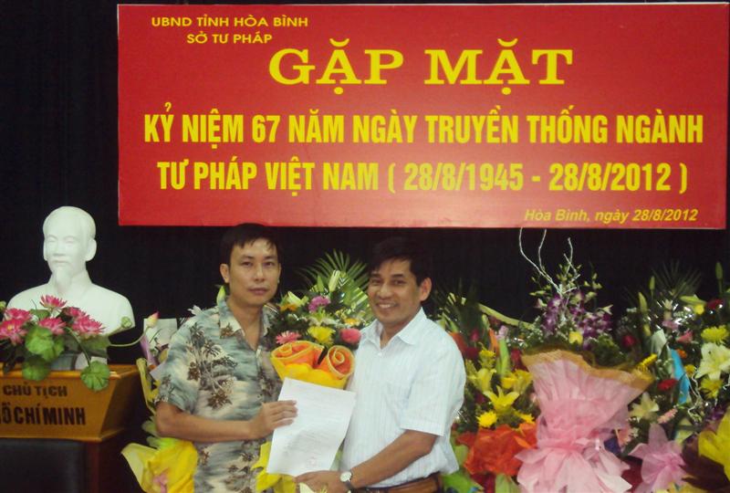 Sở Tư pháp tỉnh Hòa Bình: Gặp mặt ngày truyền thống ngành Tư pháp Việt Nam