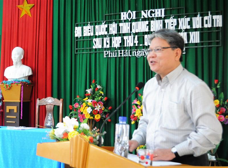 Mong cử tri đóng góp nhiều ý kiến thiết thực để thể hiện quyền làm chủ của nhân dân
