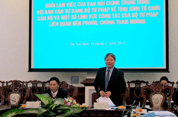 Ban Nội chính TƯ làm việc với Ban Cán sự Đảng Bộ Tư pháp: Phát huy vai trò Bộ, ngành Tư pháp trong công cuộc phòng, chống tham nhũng