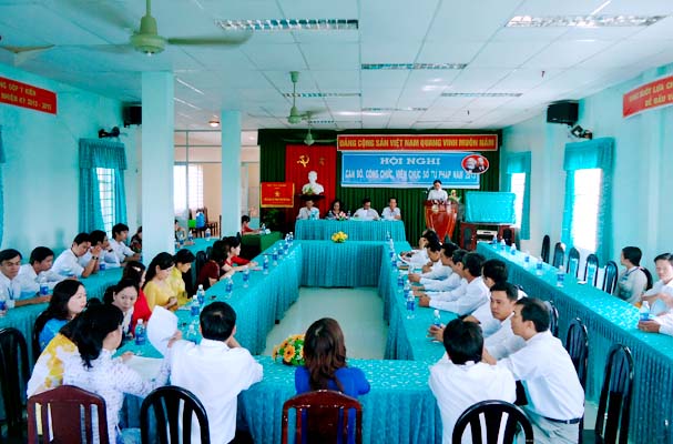 Sóc Trăng: Hội nghị cán bộ, công chức, viên chức Sở Tư pháp năm 2012