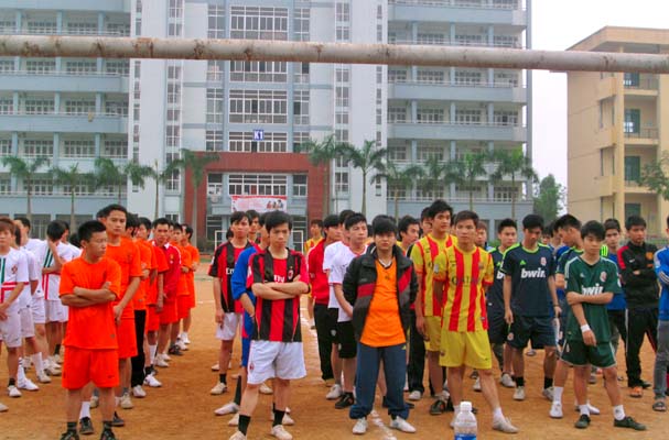 Đoàn trường Trung cấp Luật Thái Nguyên chào mừng 82 năm ngày thành lập Đoàn TNCS Hồ Chí Minh (26/3/1931 – 26/3/2013)