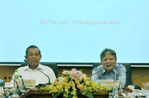 Ban Chỉ đạo Cải cách Tư pháp Trung ương làm việc với Ban Cán sự Đảng Bộ Tư pháp về triển khai Kết luận số 92-KL/TW ngày 12/3/2014 của Bộ Chính trị