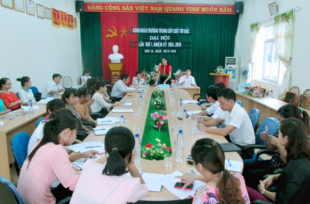 Đại hội công đoàn trường Trung cấp luật Tây Bắc khóa I, nhiệm kỳ 2014-2019