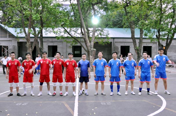 “Gay cấn, kịch tính” hai trận đấu trong vòng tứ kết