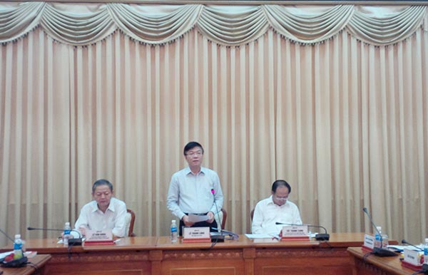 Kiểm tra tình hình THPL trong chống buôn lậu, gian lận thương mại, hàng giả và XLVPHC tại Tp.Hồ Chí Minh