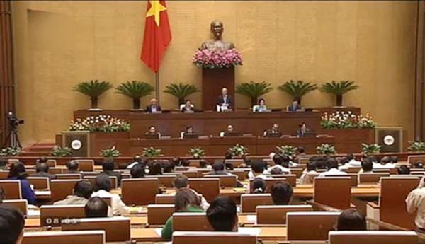 Kết thúc kỳ họp thứ 10, Quốc hội khóa XIII đã thông qua nhiều đạo luật quan trọng