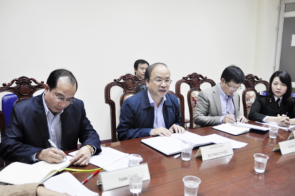 Lãnh đạo Bộ Tư pháp tổ chức tiếp công dân tháng 11/2015 