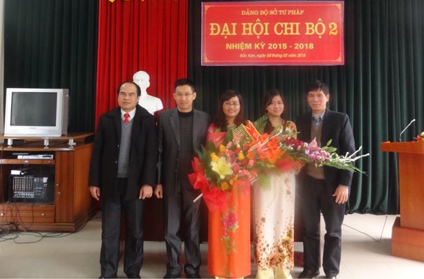 Các Chi bộ trực thuộc Đảng bộ Sở Tư pháp Bắc Kạn tổ chức Đại hội nhiệm kỳ 2015 - 2018