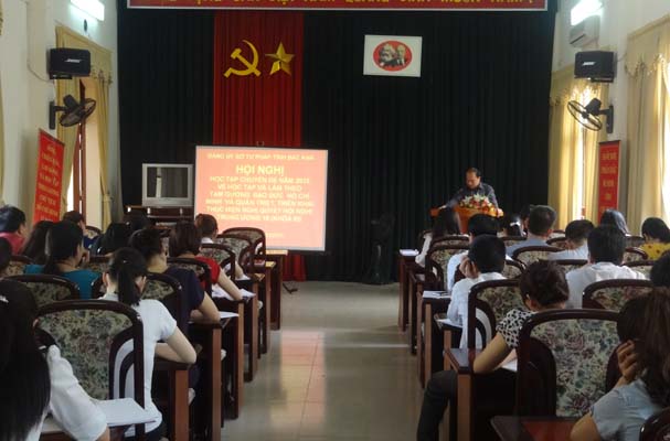 Đảng bộ Sở Tư pháp Bắc Kạn: quán triệt, triển khai thực hiện Nghị quyết Hội nghị Trung ương 10 (Khóa XI)