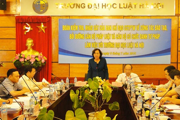 Trường Đại học Luật cần nỗ lực để “vươn ra thế giới”