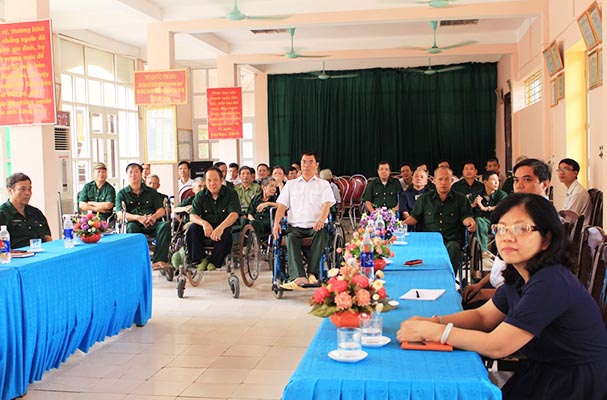 Bộ Tư pháp tri ân người có công nhân ngày 27/7