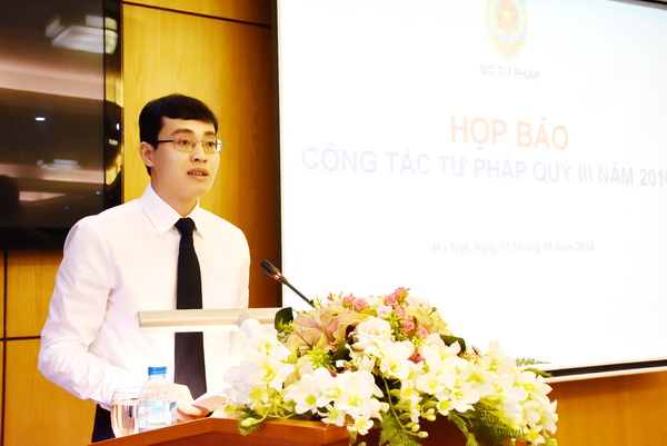 Bộ Tư pháp họp báo quý III năm 2016