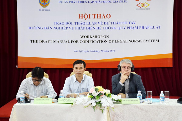 Hoàn thiện Sổ tay hướng dẫn nghiệp vụ pháp điển
