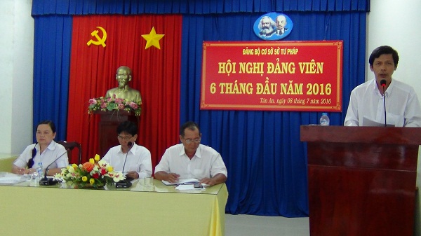 Đảng ủy cơ sở Sở Tư pháp tỉnh Long An tổ chức Hội nghị đảng viên 6 tháng đầu năm 2016