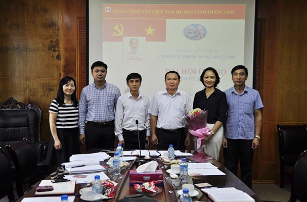 Đại hội chi bộ Văn phòng Đảng – Đoàn thể, nhiệm kỳ 2017 – 2020