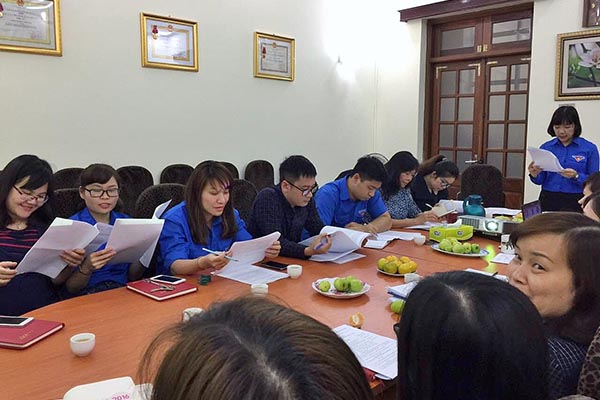 ĐTN Vụ PLHSHC: Sinh hoạt chuyên đề “Kỹ năng soạn thảo, góp ý, thẩm định văn bản quy phạm pháp luật”