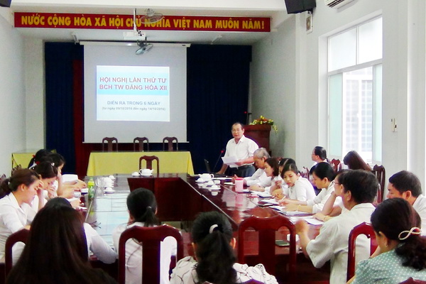 Long An: Hội nghị  quán triệt Nghị quyết Hội nghị lần thứ 4 Ban Chấp hành Trung ương Đảng (Khóa XII)