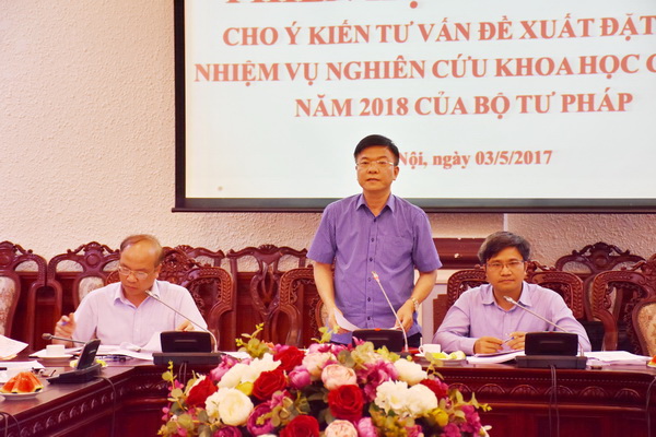 Lựa chọn các nhiệm vụ khoa học mang tính thiết thực và khả thi