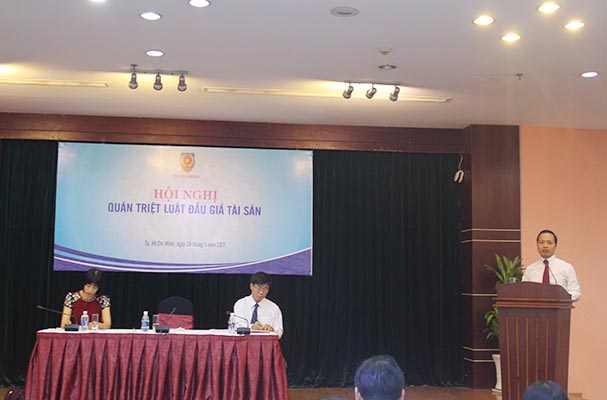 Hội nghị quán triệt thi hành Luật đấu giá tài sản