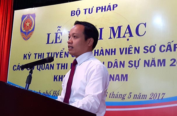 Khai mạc kỳ thi tuyển chấp hành viên sơ cấp 2017