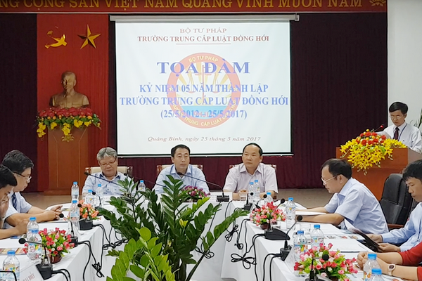 Kỷ niệm 5 năm thành lập Trung cấp Luật Đồng Hới