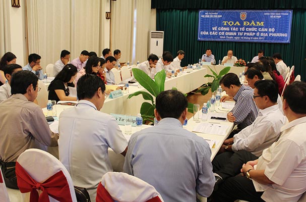 Công tác tư pháp KV phía Nam khắc phục khó khăn về biên chế để hoàn thành các nhiệm vụ được giao