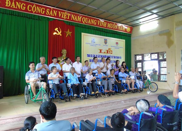 Nhìn lại tháng 7: Tổ chức nhiều hoạt động kỷ niệm 70 năm Ngày “Thương binh - Liệt sỹ” (27/7/1947 - 27/7/2017)