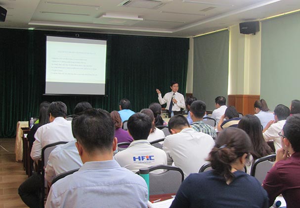 Giải quyết các tranh chấp hợp đồng trong kinh doanh thương mại