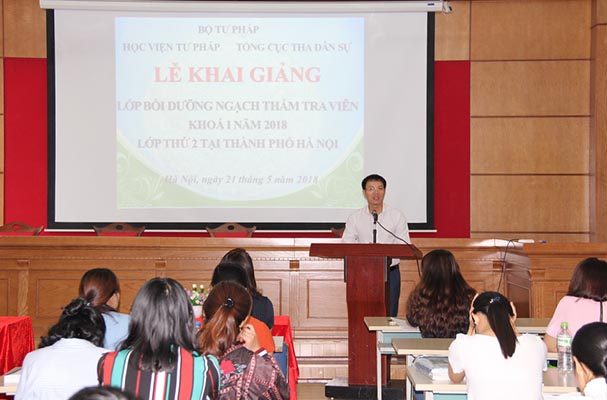 Khai giảng Lớp Bồi dưỡng ngạch Thẩm tra viên thi hành án dân sự khoá I năm 2018