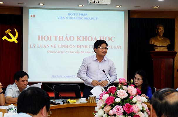 Hội thảo: Lý luận về tính ổn định của pháp luật