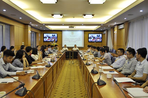 Tăng cường giáo dục chính trị, tư tưởng cho đoàn viên thanh niên
