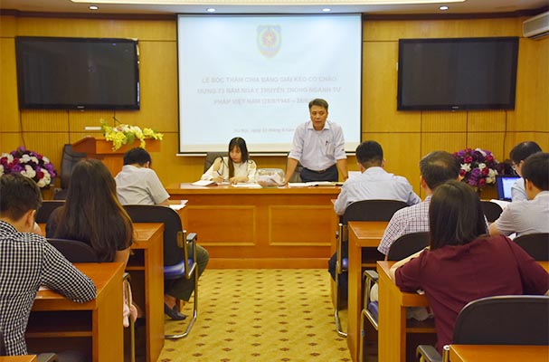 Bốc thăm giải kéo co