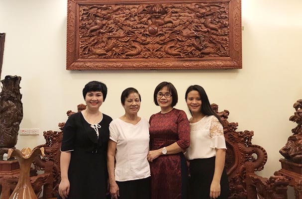 Thứ trưởng Đặng Hoàng Oanh thăm hỏi và tri ân thế hệ lãnh đạo