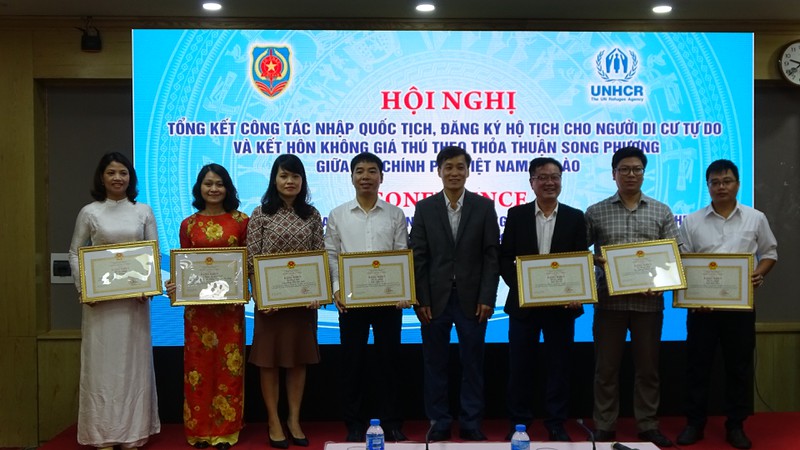 Đã có 1.176 người được nhập quốc tịch Việt Nam