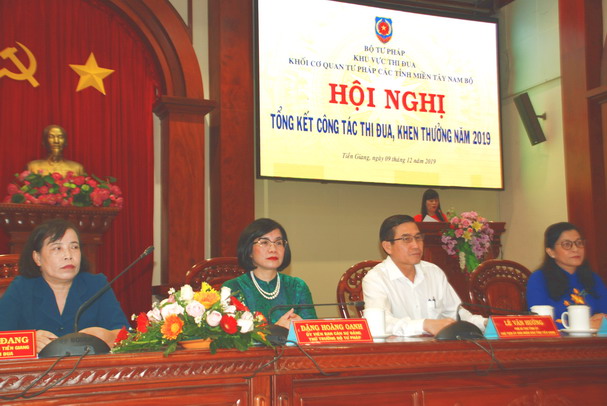 Tổng kết công tác thi đua, khen thưởng năm 2019 khu vực thi đua khối các tỉnh miền Tây Nam Bộ